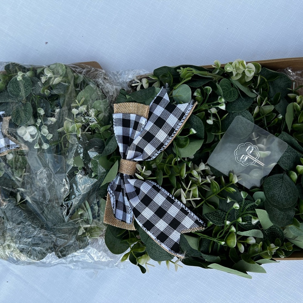 2 Artificial Greenery Wreath with Black and White Bow - Picture 2 of 6